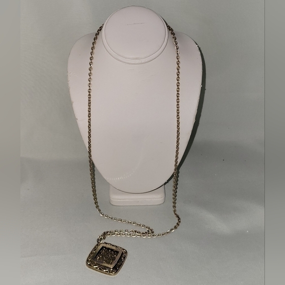 Vintage West Germany pendant necklace medallion - Picture 2 of 7